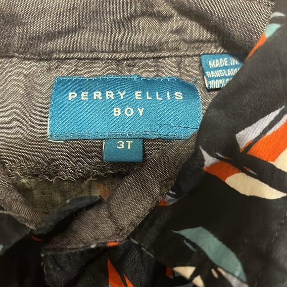 Blue button down - Picture 2 of 3